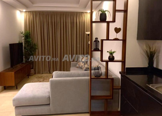 Très bel studio haut standing vue sur jardin parc