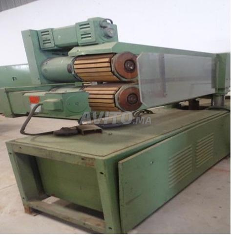 ماكينات السحب لخطوط الإخراج