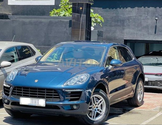 2016 Porsche Macan