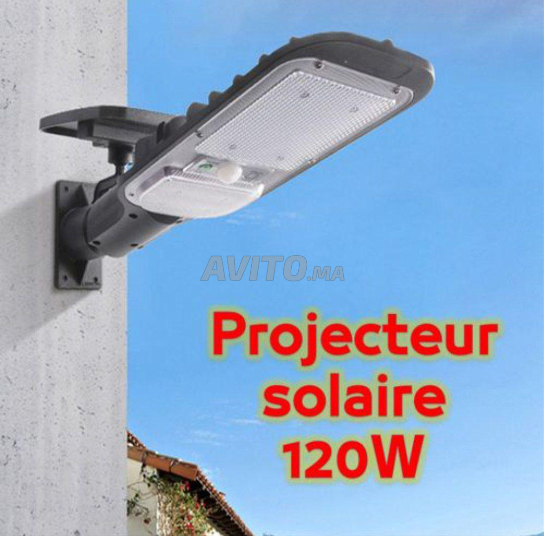 Lampe solaire puissante au Maroc, Achetez en ligne à prix pas cher