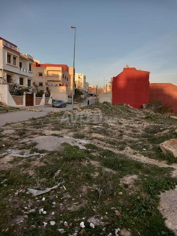 Terrain zone villa a vendre a Tétouanأرض فيلا 