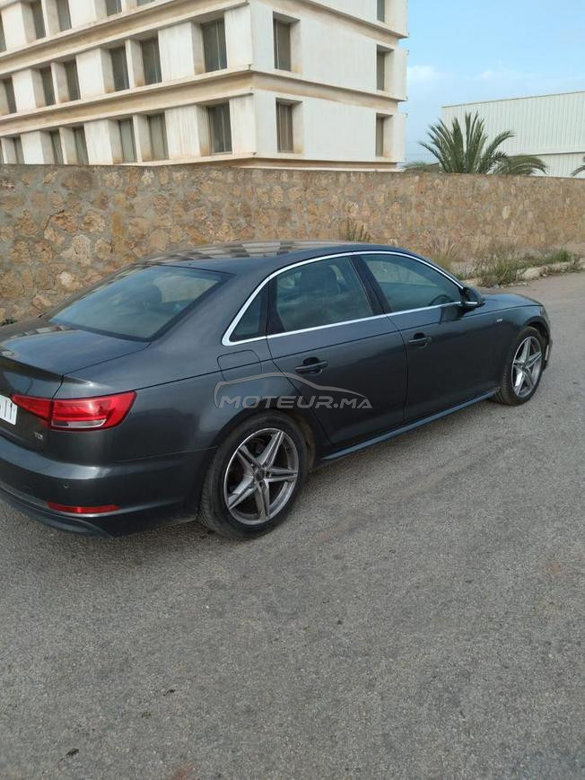Audi A4 S line  Automatique modèle fin 2017