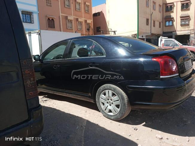 toyota avensis essence