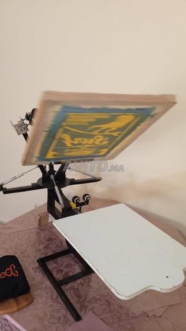 طاولة طباعة الشاشة الحريرية 1 محطة 4 ألوان