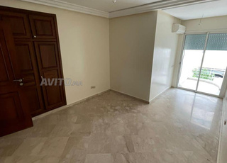 Appartement 2 ch vide à louer à palmier