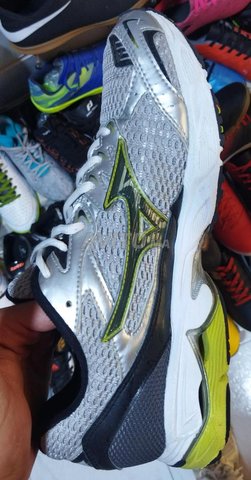 Mizuno wave fortis 3 precio hotsell