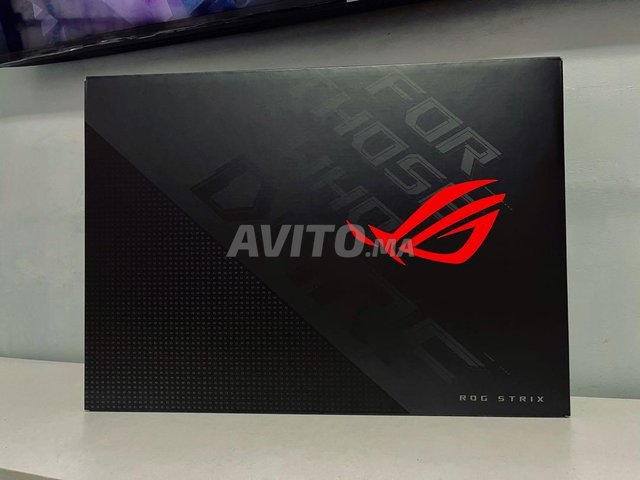 ASUS ROG Strix G16 (2023) (G614JI-N4183X) 