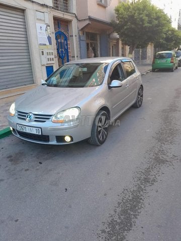 Golf 5 في حالة جيدة 