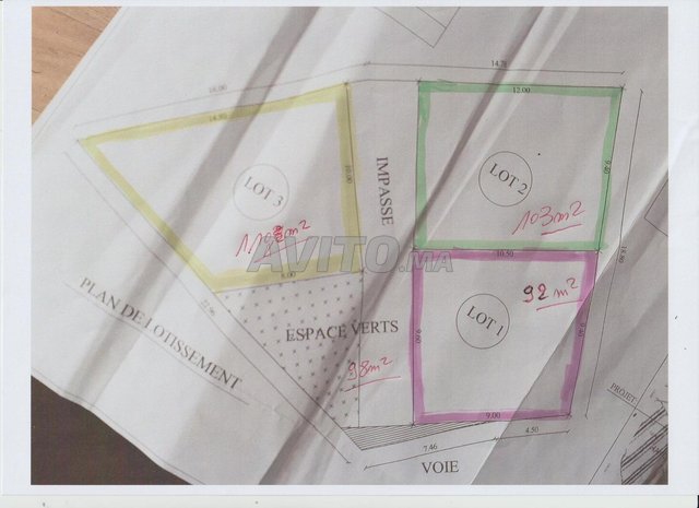 Terrain 407m2 pour RDC Commercial 3étages H M Casa