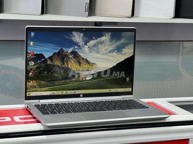 HP ELITEBOOK PRO 640 G9 i5 12 éme/SSD/16GB