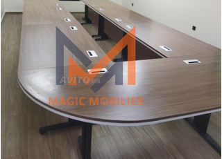 Table de réunion Avec 8 chaise en promotion 