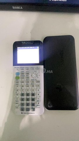 Calculatrice scientifique TI-83 Premium CE