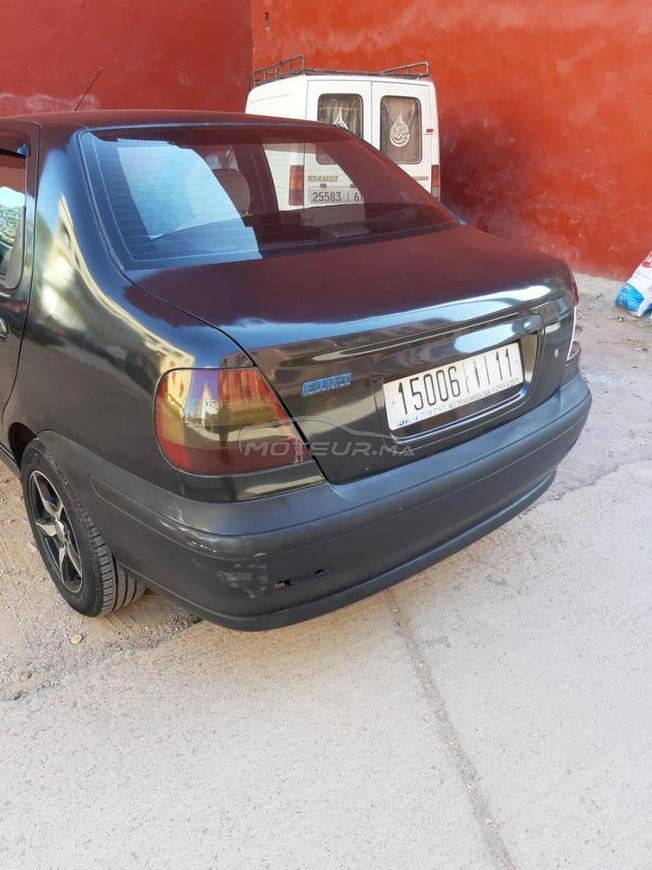 Fiat Siena Essence Manuelle 2004 à Benslimane