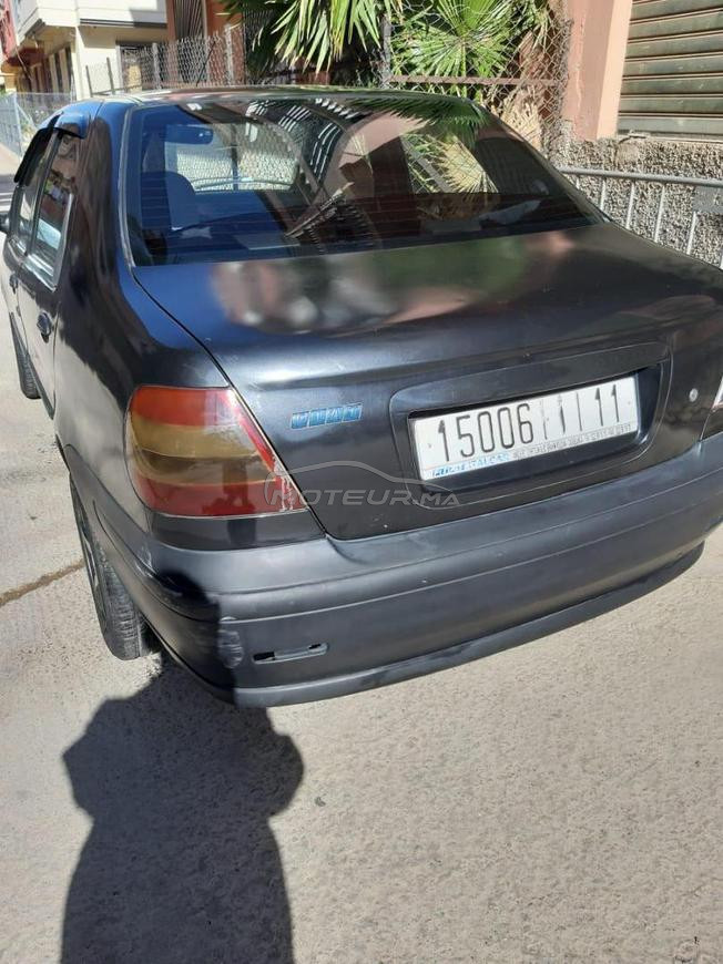 Fiat Siena Essence Manuelle 2004 à Benslimane