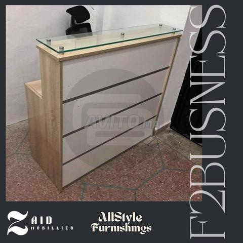 Comptoir Élégance et Fonctionnalité V8