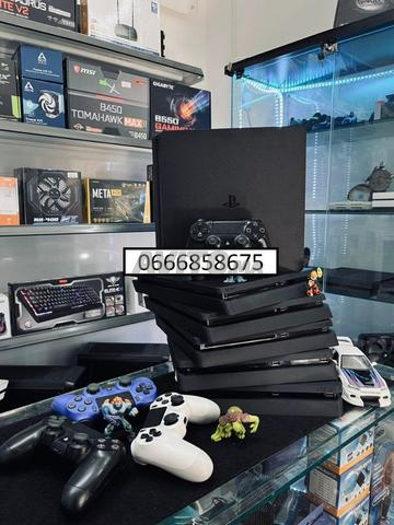 PlayStation 4 SLIM 500 GB FLASHE ( 8 JEUX )