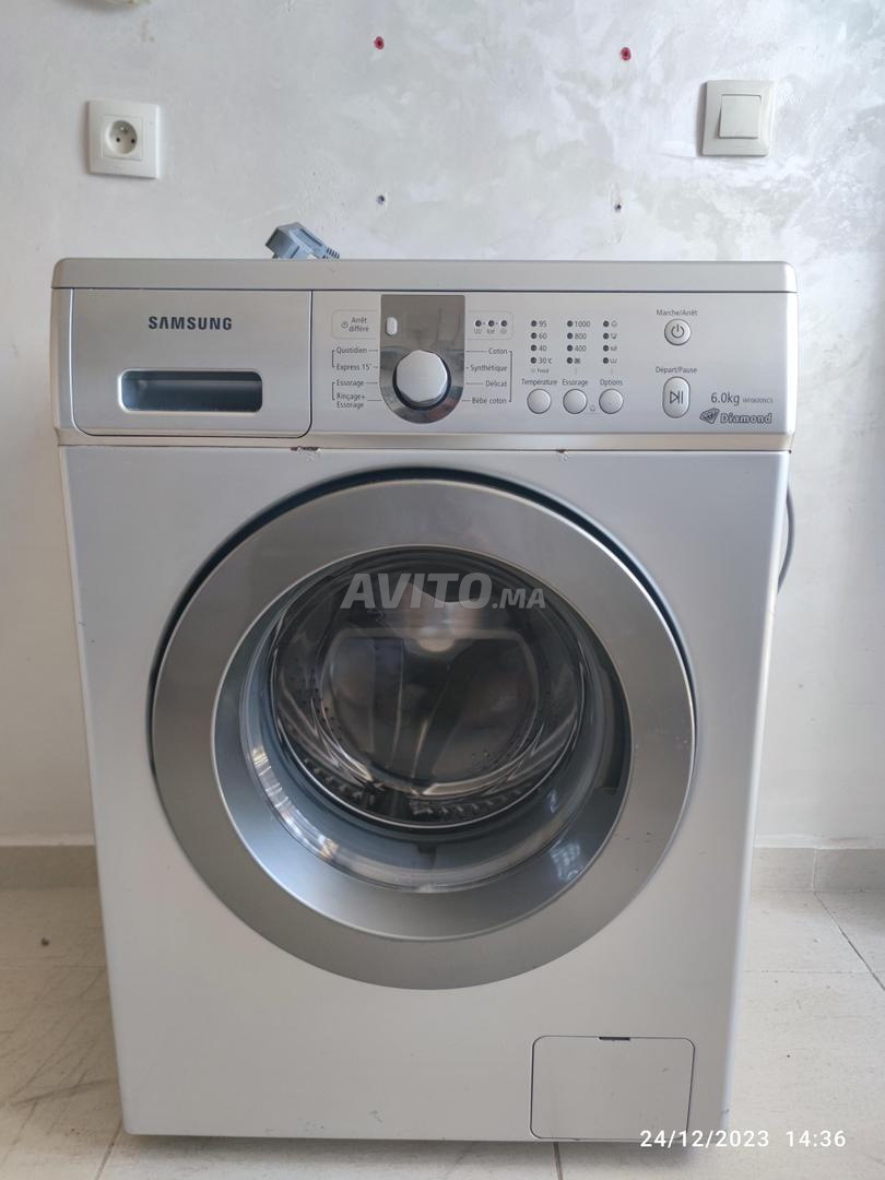 Machine à laver séchante Samsung WD18J7825KP au Maroc 