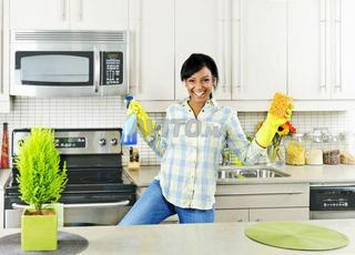 Agence femme de ménage cuisinière couchante 