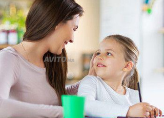 نبحث عن عاملة منزلية ميناج ومربية مع المبيت