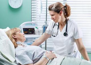 Cuisinière femme de ménage garde malade 