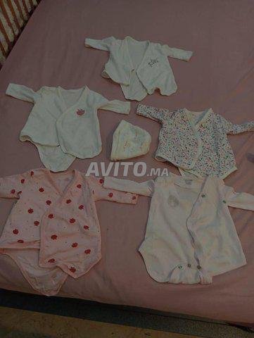 Lot des v tements b b 0 3 mois V tements pour enfant et b b