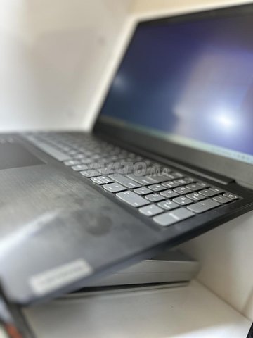 Lenovo ideapad Ryzen 7 3700 Radion Vega 16gb/ 512