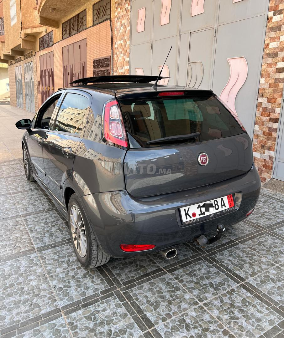 FIAT PUNTO EVO tres-belle-fiat-punto-evo-1-2-ess-2013-finition-sport Used -  the parking