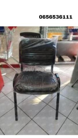 Chaise ISO Confort Ergonomique Design Moderne