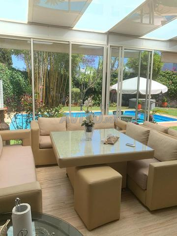 Belle villa avec piscine à Hay Ryad