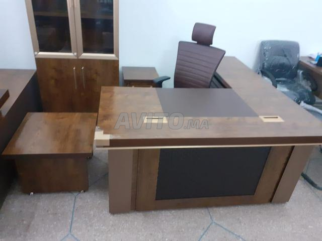 Les chaises avec accoudoir 