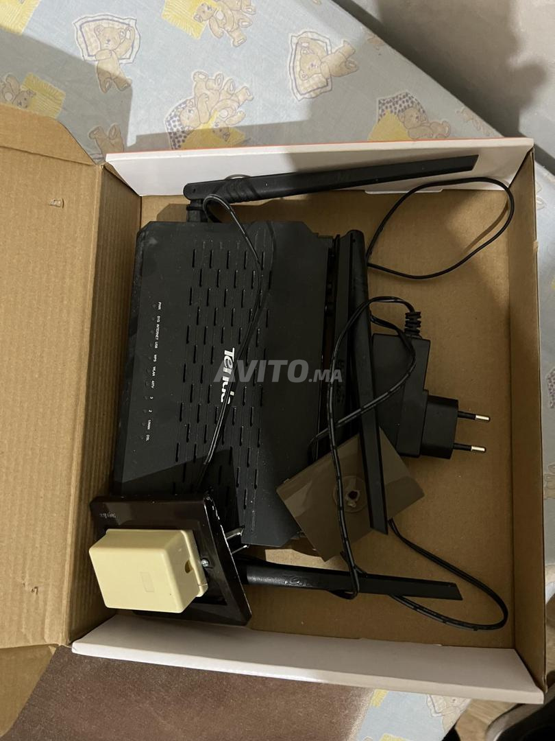 Tenda D305 – Modem Routeur sans fil Wireless N300 ADSL 2 Twins