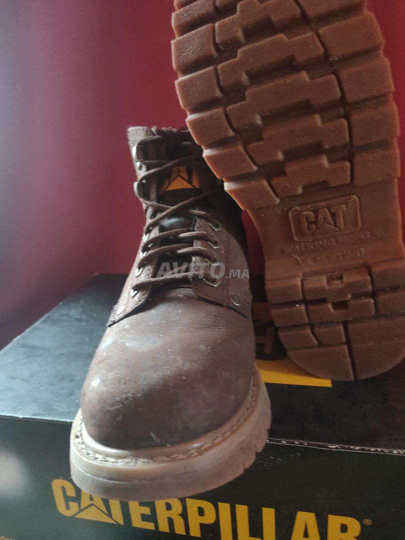 Chaussure de securite discount caterpillar pas cher