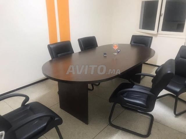 table réunion de en bois de bonne qualité  - 2