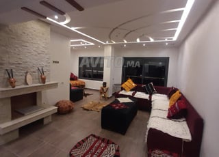 Appartements et chalets meublés à louer quotidiennement à Imouzzer Kandar, quartier Ain Sultan