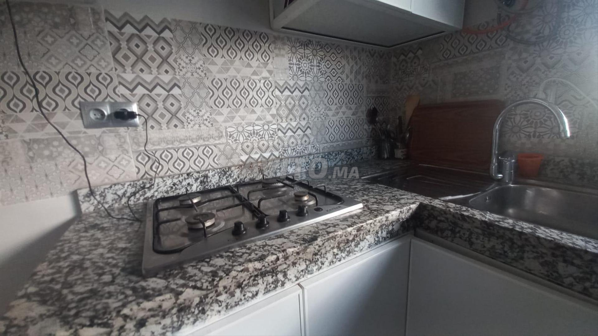 Appartement meublé à louer quotidiennement réservé aux familles - image 4