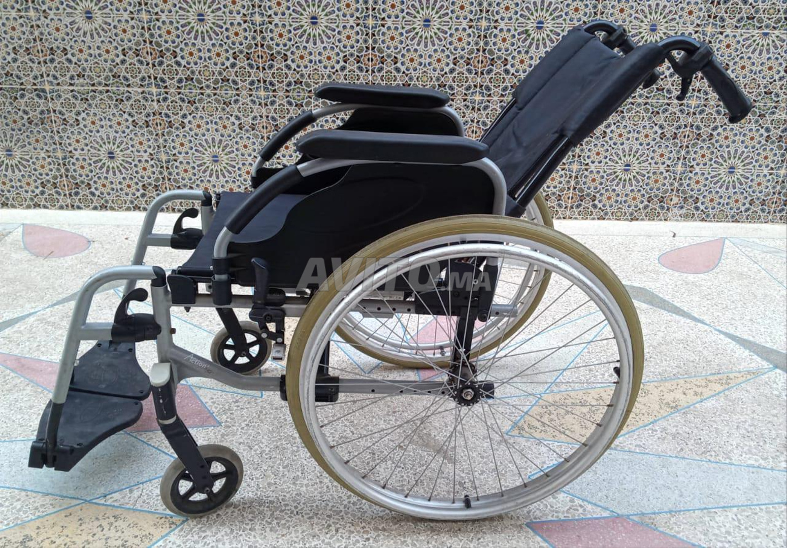 Chargeur pour fauteuil roulant électrique, Matériels Professionnels à  Mohammedia