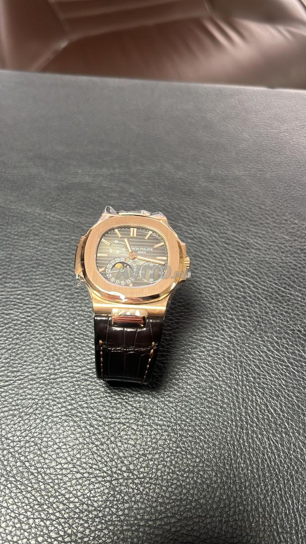 Montre patek philippe nautilus pas cher vendre au Maroc 6