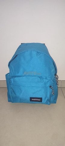 sac à dos Eastpak nouveau à vendre 