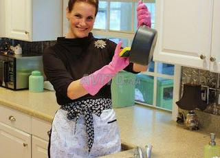 Garde malade femme de manège marocaine couchante 