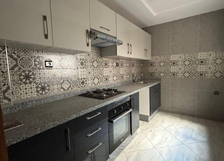 Appartement à louer 81 m² à Deroua