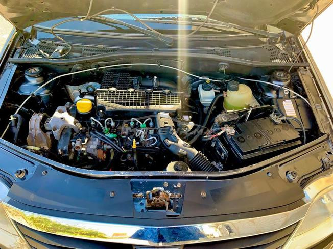 Dacia Logan à vendre de très bon état.