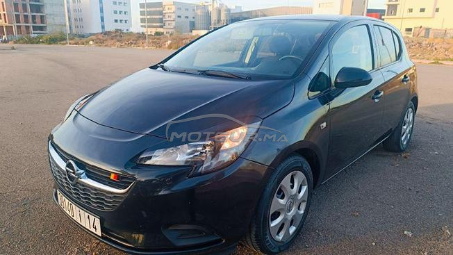 Opel Corsa Essence Manuelle 2016 à Mohammedia