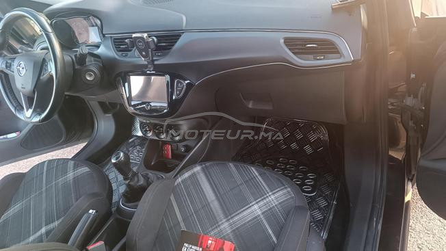 Opel Corsa Essence Manuelle 2016 à Mohammedia