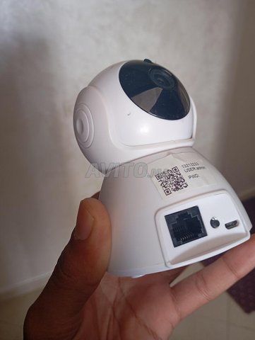 Caméra IP wifi et câble rj45