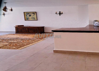 Somptueuse villa 230 m² à vendre à Dar Bouazza