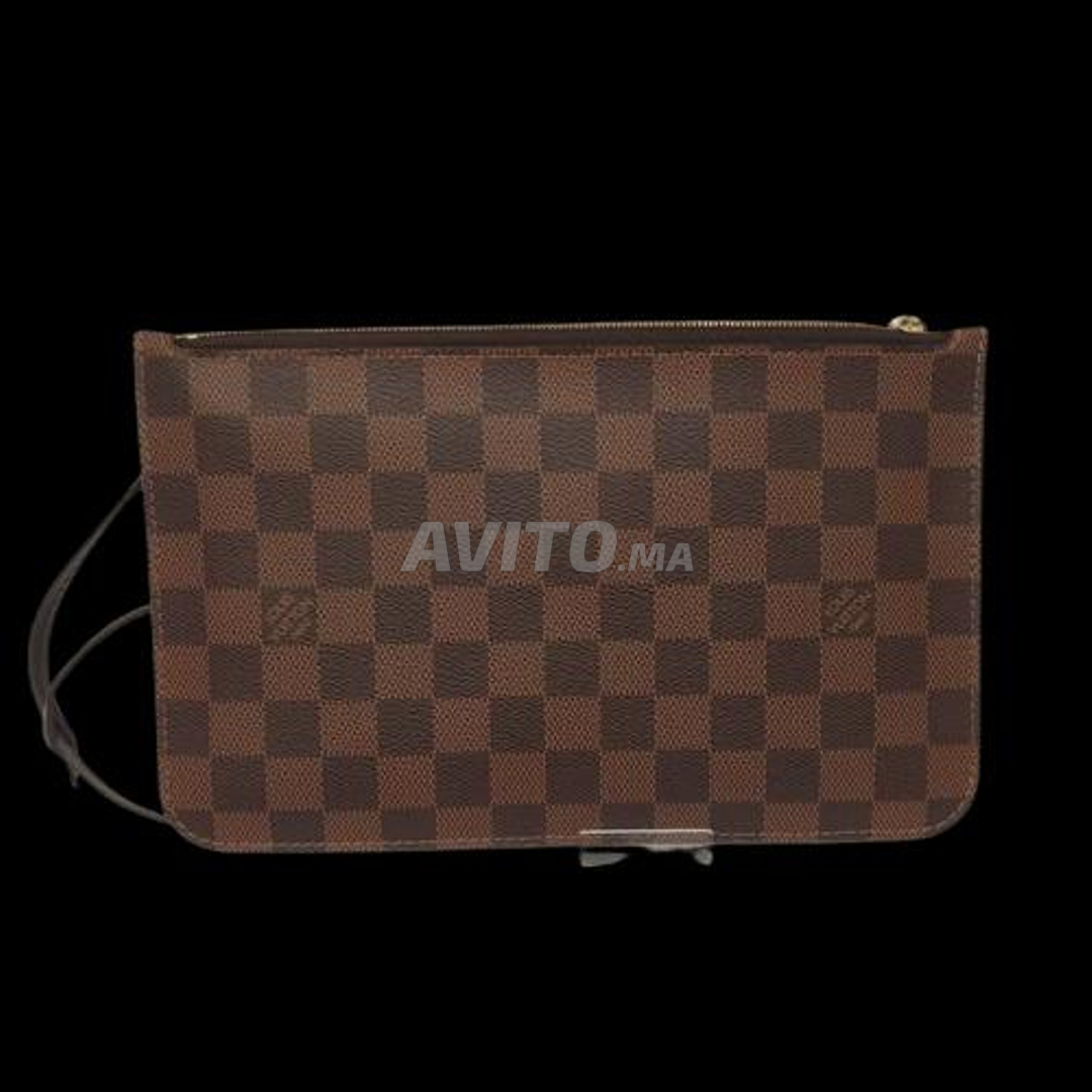 Pochette louis clearance vuitton pas cher