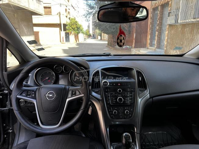 Opel Astra j pack cosmos modèle 2013 m1.7cdti 7chv