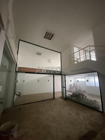 Immeuble R 3  usage bureau disponible a louer  - 2