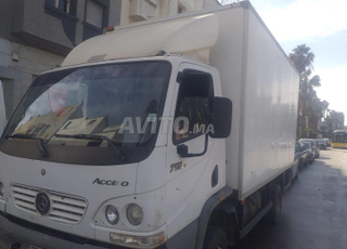 Camion Mercedes Fourgon Model 2007 