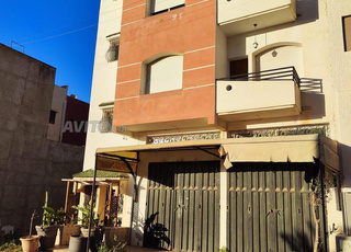 Maison à Skhirat Hay Izdihar RDC3 et 2 locaux com.